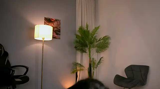 EmaHallee - 💗spank my naughty ass to red💗✨