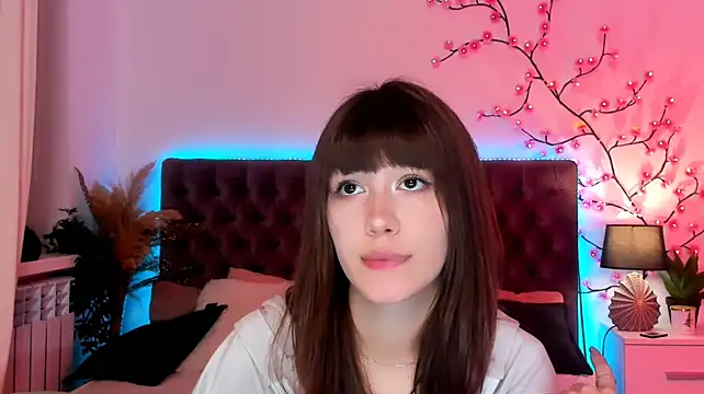 MilanaHotts - Make me squirt )