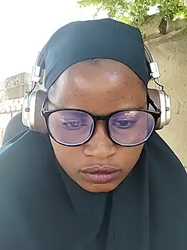 JuicyHoney_01 - Destroy the pussy dadies
