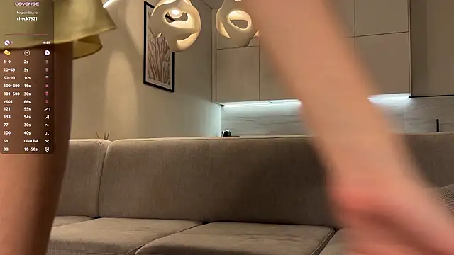 Meower_ - Squeezi my tits close to cam