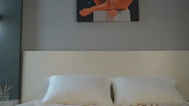 AnnaSiren - Oil-tour without panties with tease