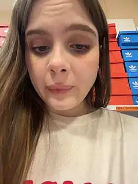 Lunabelle_ - MAKE ME SLAP MY BUTT NEAR PEOPLE IN MALL