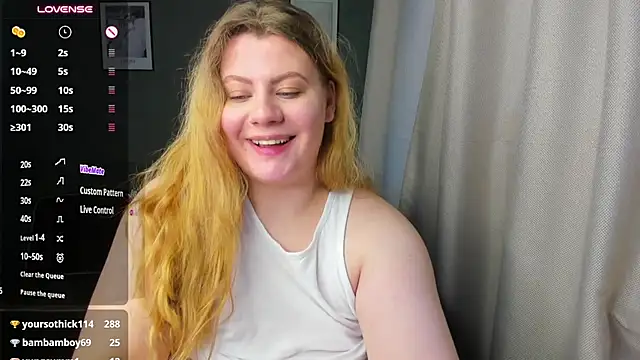 MariaStuart - tease with tongue