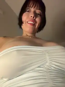 Emmahere - Make me wet 🤤