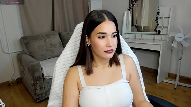 LaylaSunshinee - stick out one’s tongue