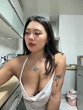 Ruanruan05 - Shake boobs (jumping )
