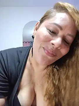 SluttyMilf79 - Open ass 🥵