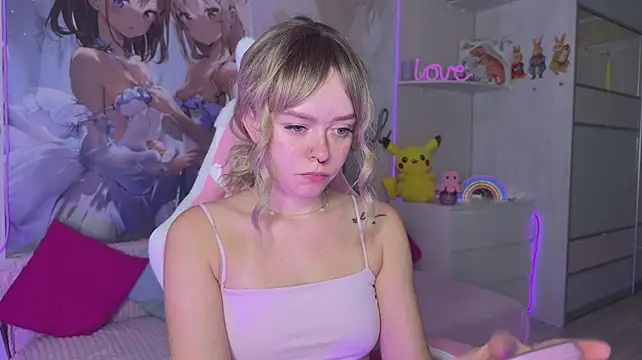 CheekySashaCharm - Twerk show