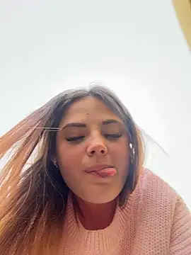 RubyRiot - pinch my nipples 💕