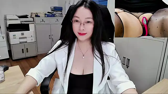 Baijie0616 - 火腿肠入穴抽插3分钟