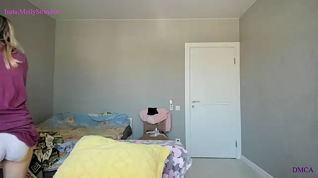 MollyStory - Sexy Masturbation