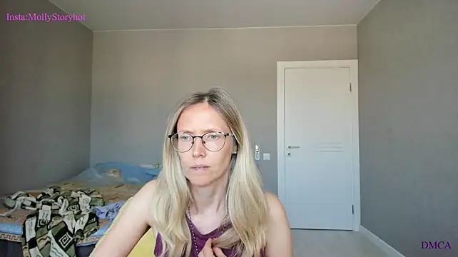 MollyStory - Sexy Masturbation