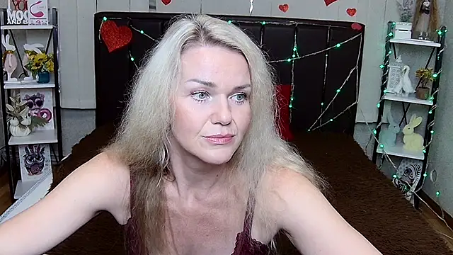 PenelopaMurMiay - Make my legs tremble with pleasure
