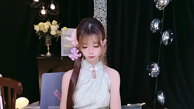 Nuo-Nuo-111 - 给诺诺买一身漂亮衣服