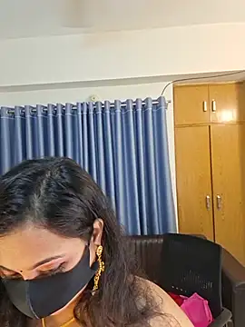 Bristy--- - Boobs in ice