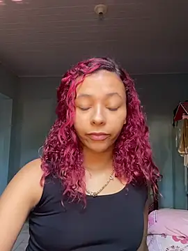 Littlehoney00 - Bem gostosa com consolo 🤤