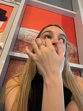SashaCatt - Masturbation+one finger in pussy💋