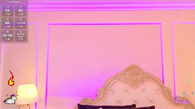 MalaikaBrown - 🧴 Oil up your tits, shiny