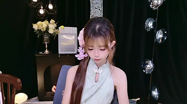 Nuo-Nuo-111 - 给诺诺买一身漂亮衣服