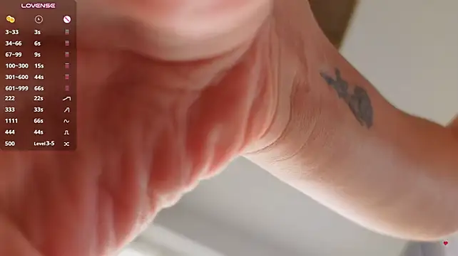 Sassy_Teen - Cumshow
