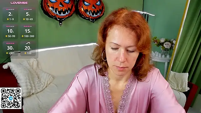 LeticiaRomano - seduce with your bare backseduce with yo