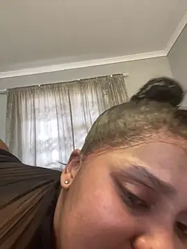 Amberr_Roose
