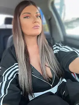 JessycaFlame - Finger my wet pussy