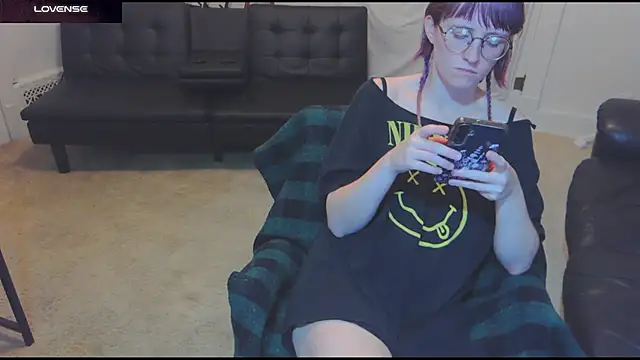 _hellostormy_ - vibrate panties 10min