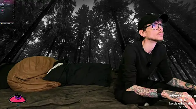 Webzandkordz - Upside downFacefuck Cumshow @ Goal!