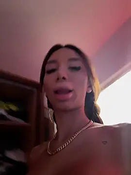 BlueEyes_BB - Tease my pussy 🙈😍