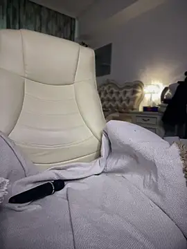 HotXMom_ - pleasure me