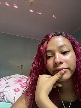 Littlehoney00 - Bem gostosa com consolo 🤤