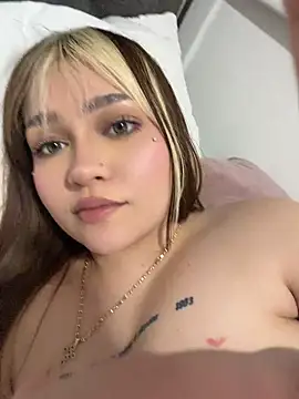 Daniela_ruizz - Squirt + creamy in pussy