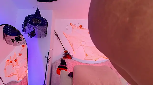 Naomi_kyse - squirt 💦🥵