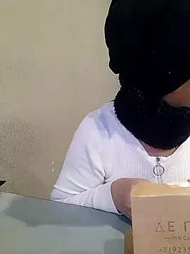 Celine_Faer1 - 🌺Suck your boobs🌺