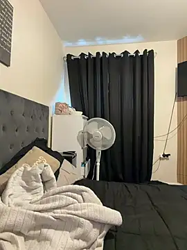CurvyBaby14 - Make me squirt