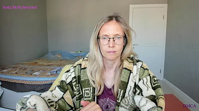 MollyStory - Sexy Masturbation