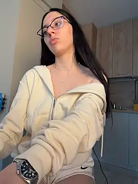 LuluPeach_ - striptease on your song