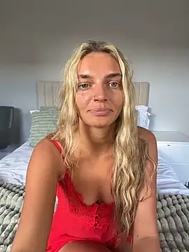 IndiaHughesUkx - Tease Ass
