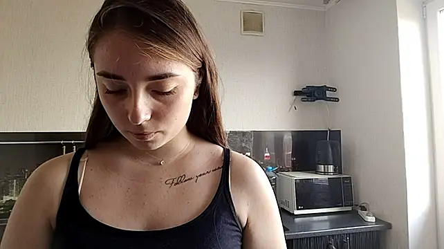 DishedEra - play bobs on bra