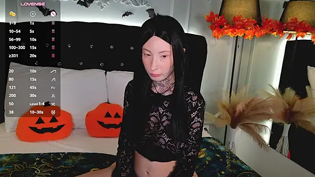 Roxy_morrison_x - tease boobs
