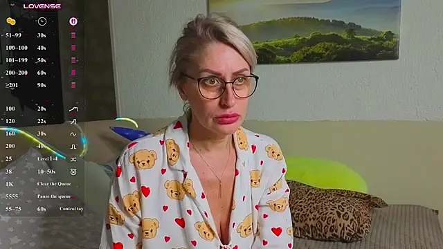 PamellaMurphy - take my shirt off