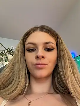Love_Bri - Make my pussy fucking crazy