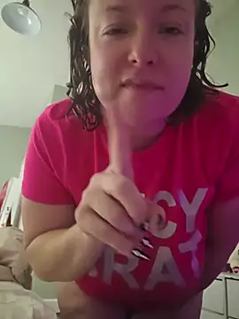Julimonroe - Show you this wet hairy pussy 😈