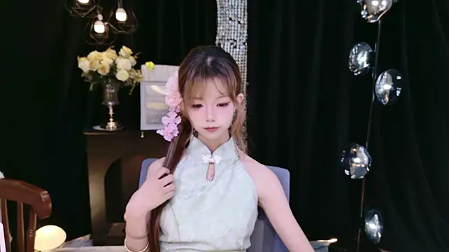 Nuo-Nuo-111 - 给诺诺买一身漂亮衣服