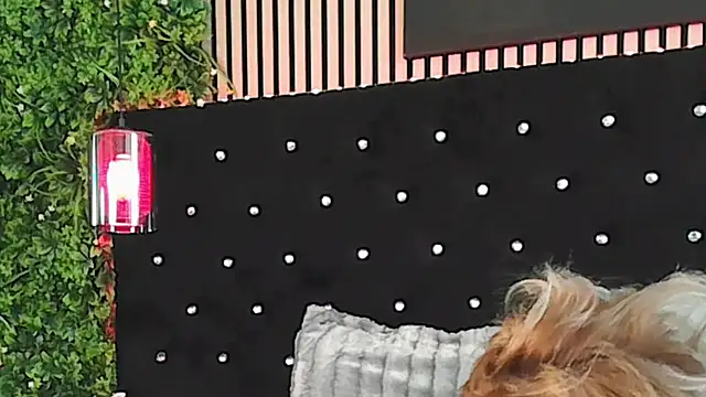 InannaStar - make me wet with your vibes