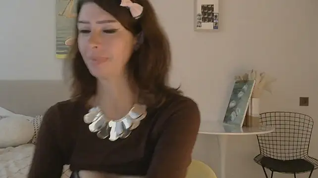 WhiteQueen888 - I want to give you a sexy dress and heel