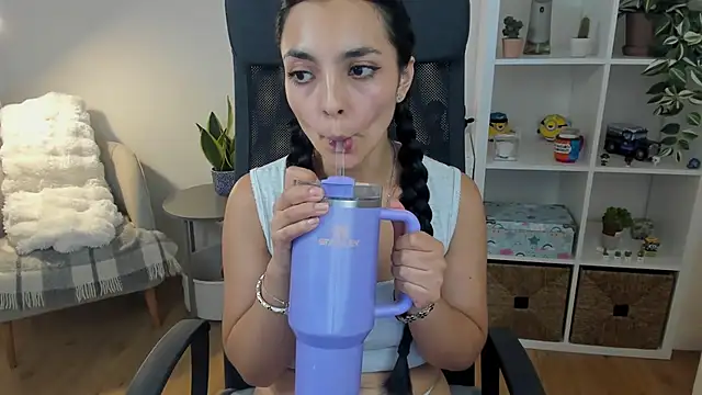 _BellaEvans_ - squirt and blowjob