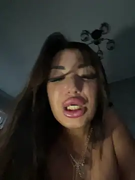 RuslanaXX - Squirt and lick floor