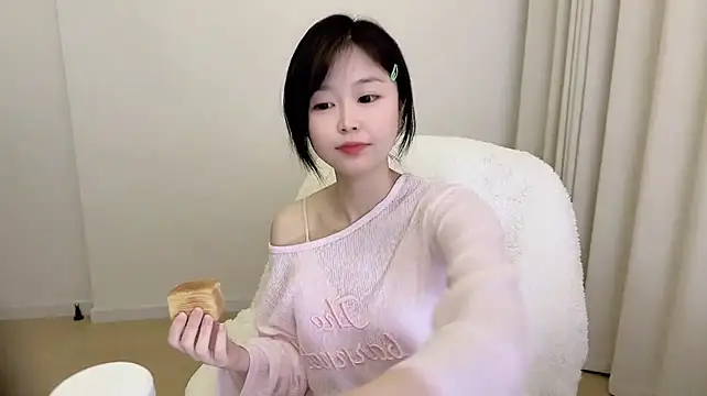 Kakionan - 打喷嚏了，是不是你在想我啊！！！！
